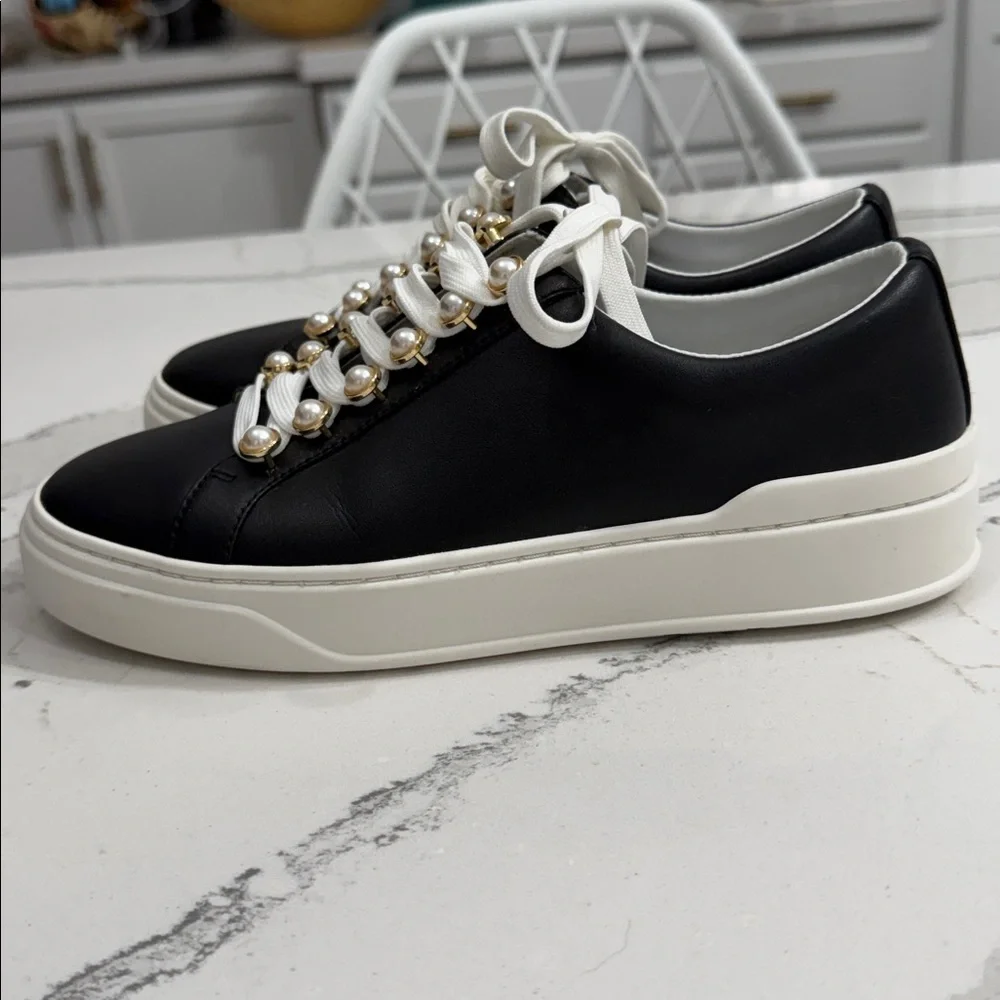 Stuart Weitzman Excelsa Faux Pearl-Embellished Leather Sneakers. - Picture 3 of 11